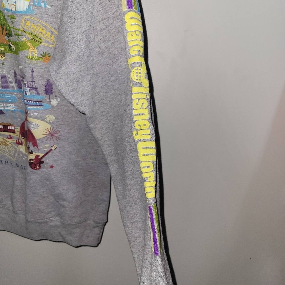 Disney Parks Women's Gray Long Sleeved Crewneck Sweater, Size M - Picture 6 of 7